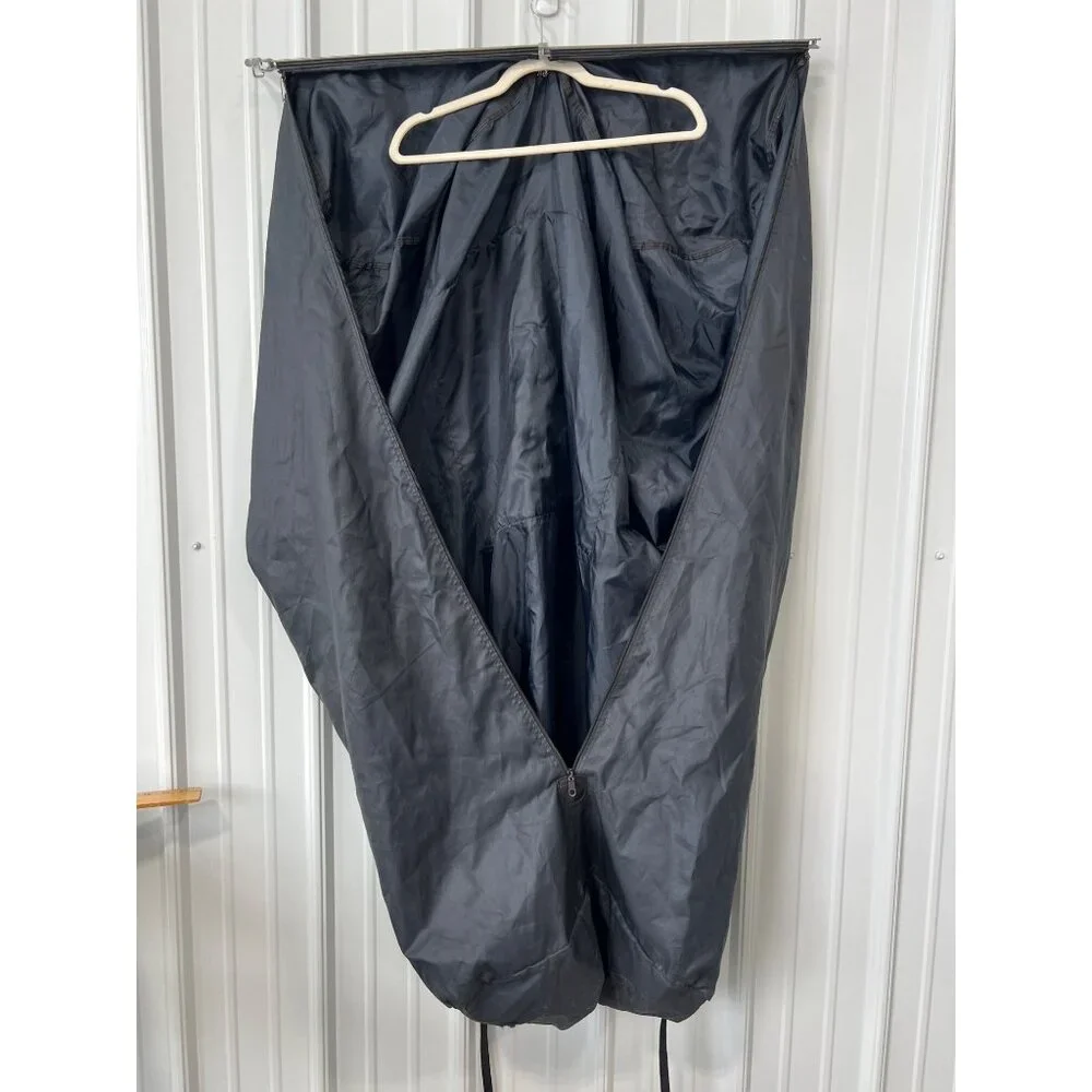 N/A set garment